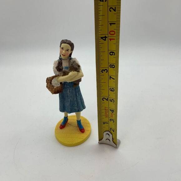 VTG Loew's Ren. Wizard of Oz Dorothy & Toto Yellow Brick Road Figurine - Picture 9 of 9